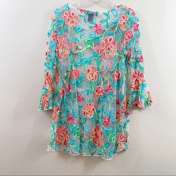 T&W Designs Floral Sheer Embroidered Bell Sleeve Pink/Blue Top - Picture 4 of 5